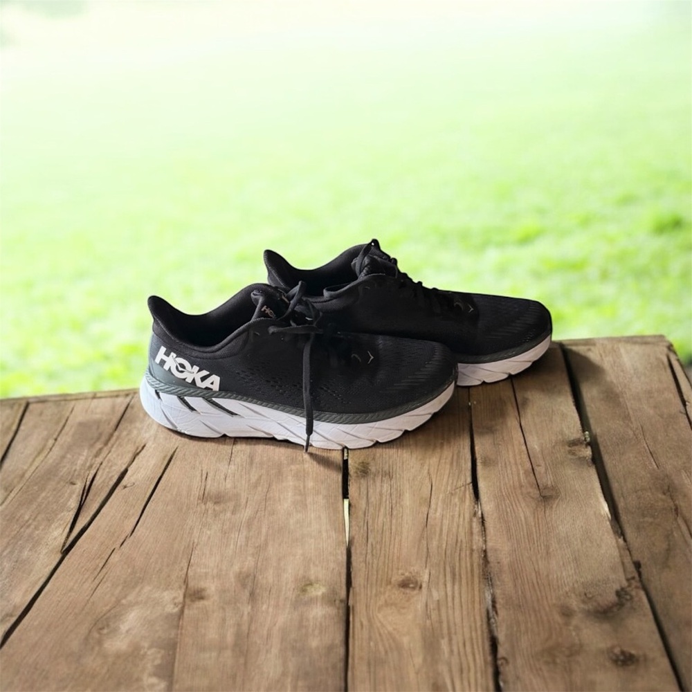 Hoka One One W Clifton 7 women’s running sneakers size 7.5